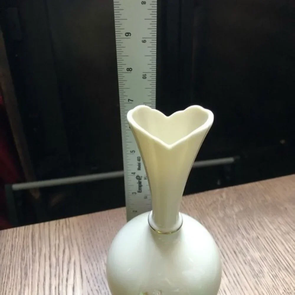 Lenox Vintage Rose Bud Gold Trim Vase 